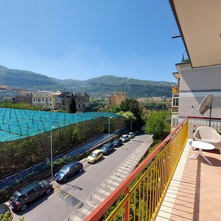 Mistral Luxury Suites Sorrento Exterior foto