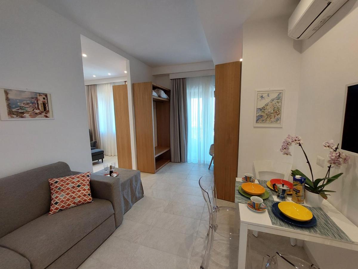 Mistral Luxury Suites Sorrento Exterior foto