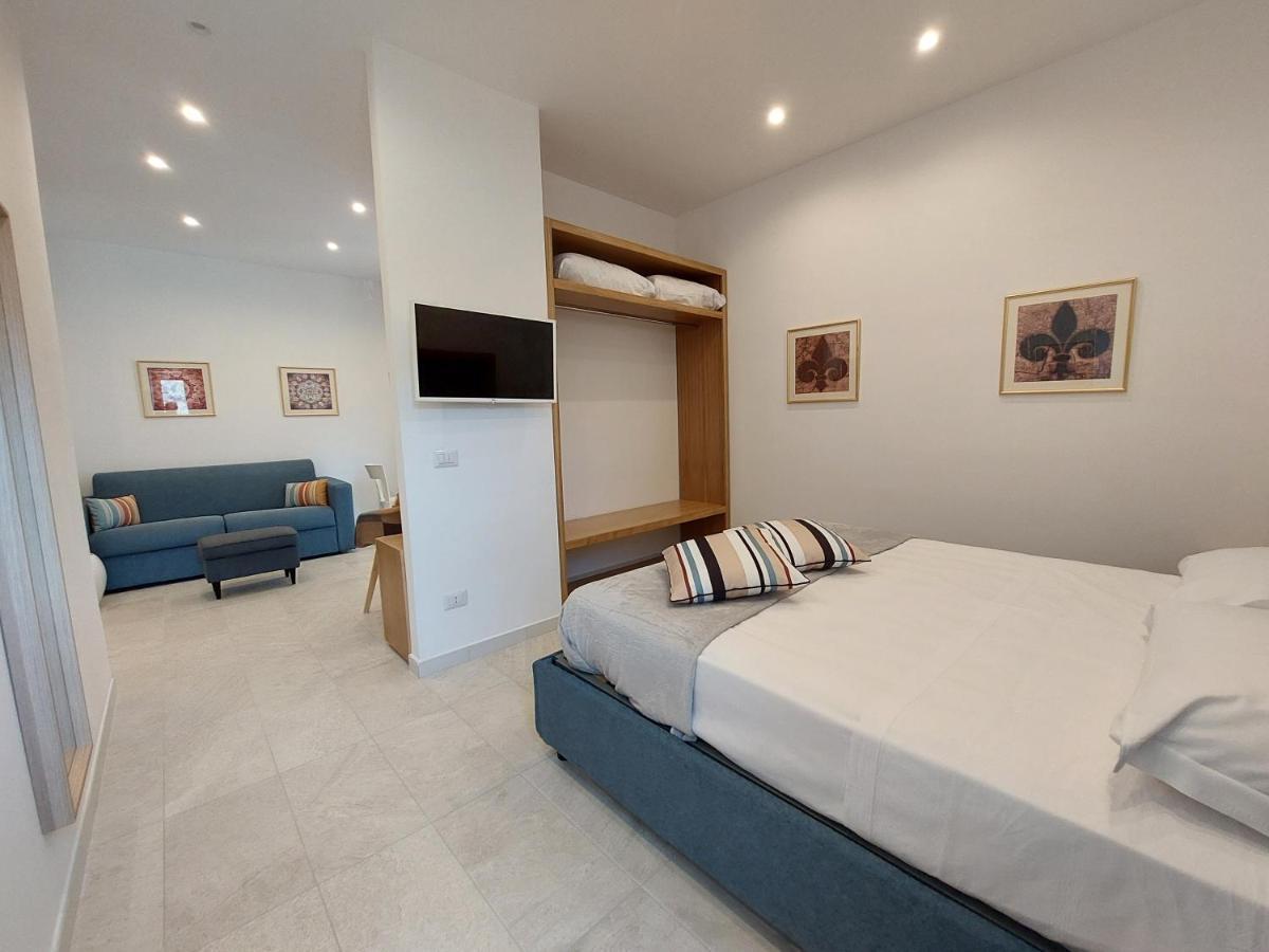Mistral Luxury Suites Sorrento Exterior foto